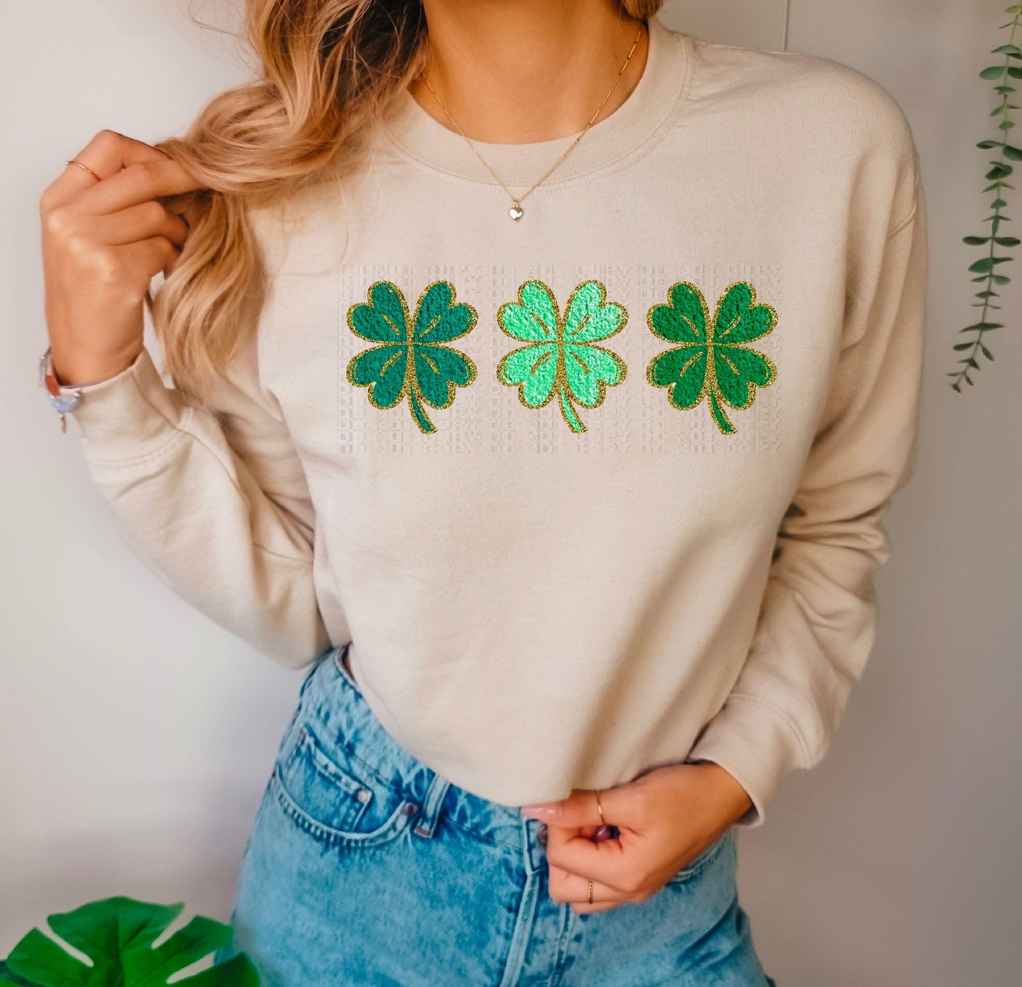 Clover Glittery DTF Transfer