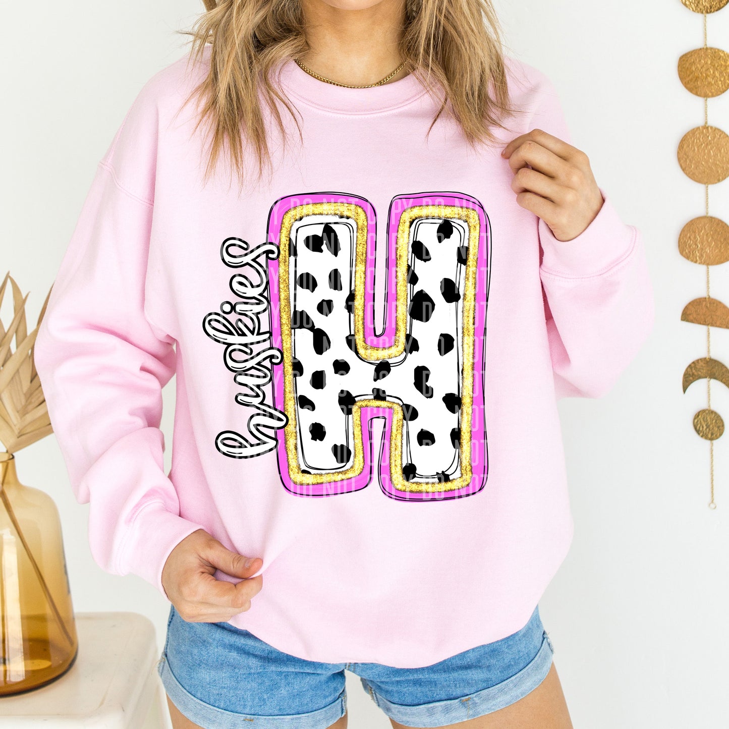 Huskies Spotty Dotty Pink Mascot Initial DTF Transfer